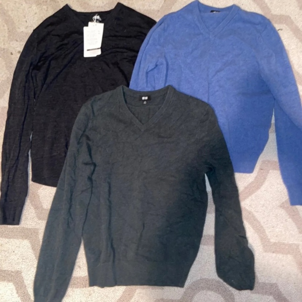 Uniqlo Men’s Crewneck Sweater Bundle!